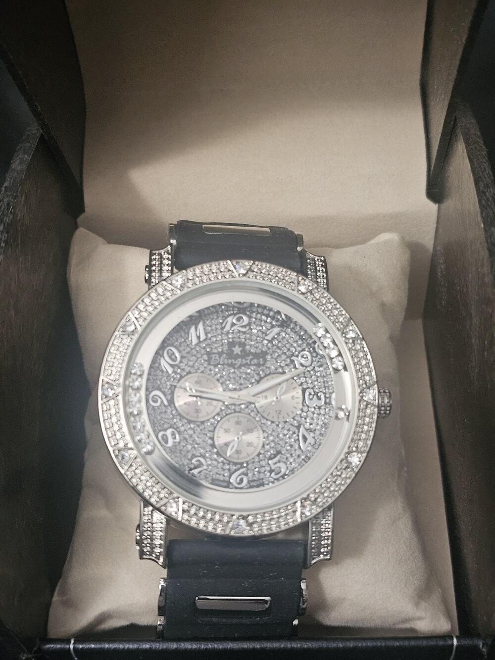 53.2mm THICK Quartz analog watch Silver Crystal Bezel wBlack Rubber bullet Strap